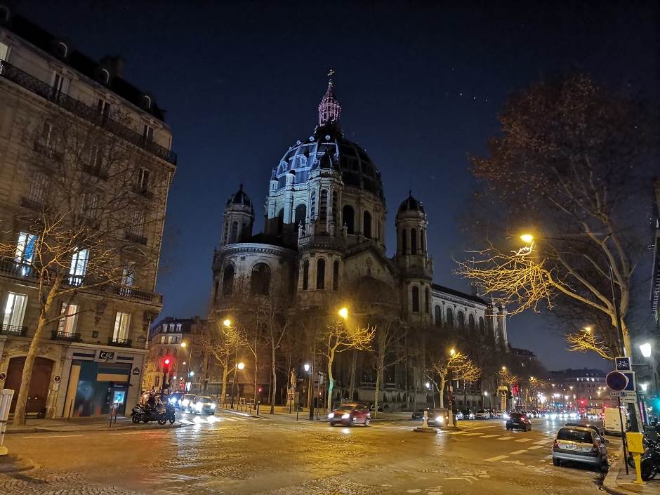   - MONDO portal / Marko Čavić 