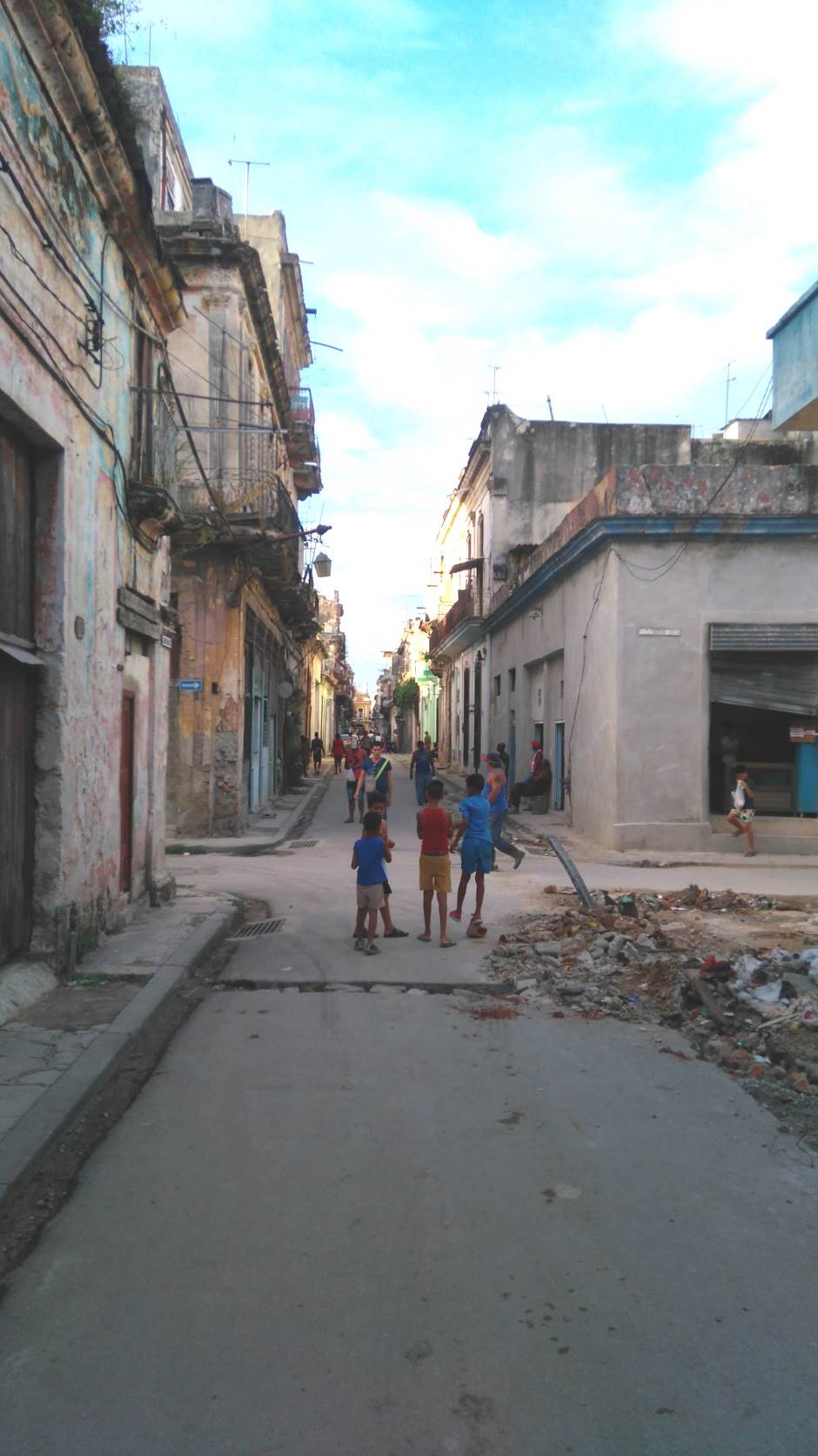 - MONDO/Predrag Vujić    - MONDO/Predrag Vujić