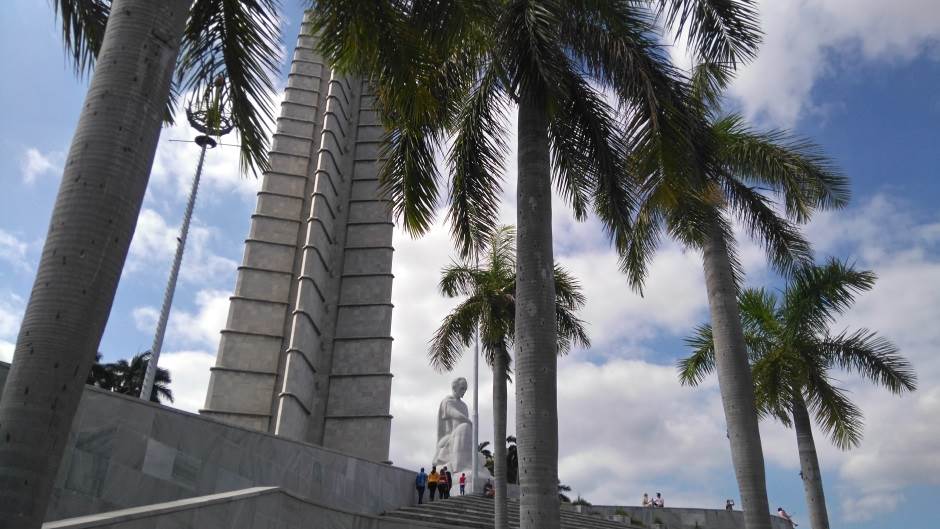 - MONDO/Predrag Vujić    - MONDO/Predrag Vujić