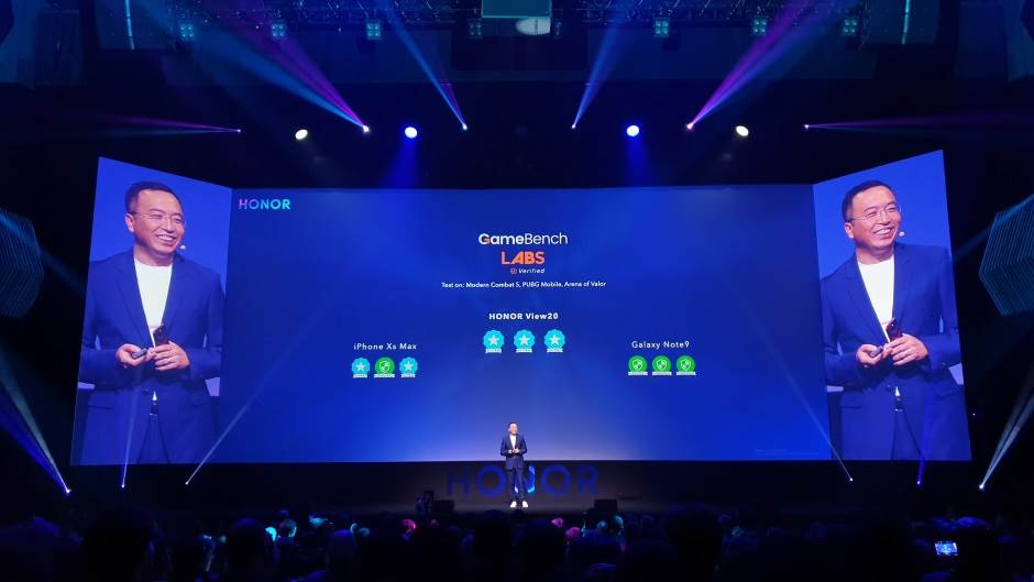 - MONDO portal / Marko Čavić    - MONDO portal / Marko Čavić