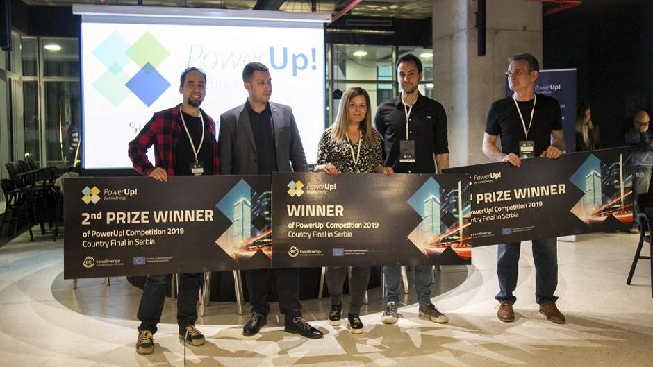  Pobednk PowerUp! Srbija takmičenja startap Smart cat Novi Sad, Optimus power Smart Cat startup 
