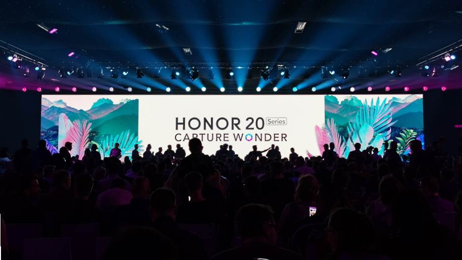   - MONDO portal / Marko Čavić / HONOR 