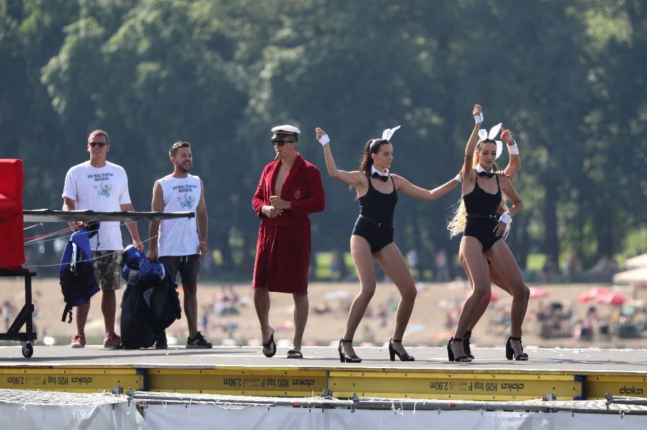   - MONDO/Stefan Stojanović 