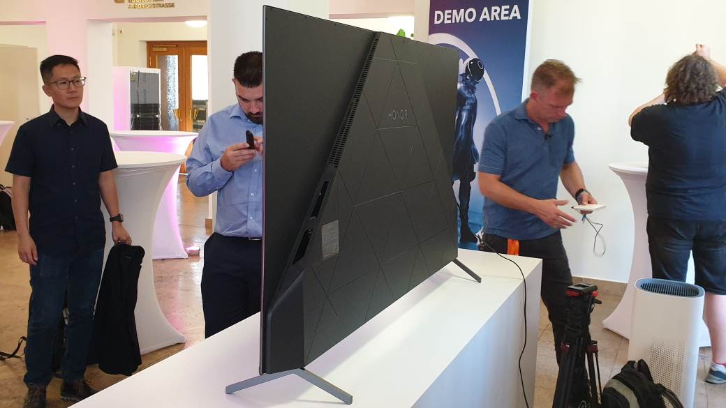 - MONDO / Marko Čavić    - MONDO / Marko Čavić