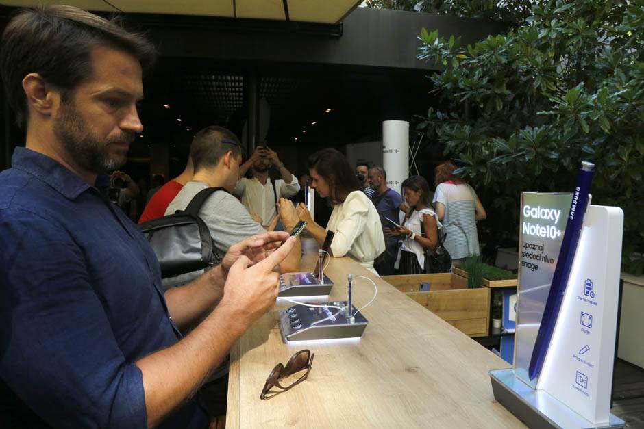   - MONDO/Goran Sivački 