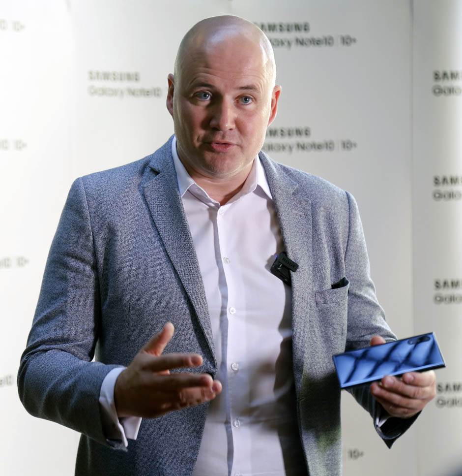   - MONDO/Goran Sivački 