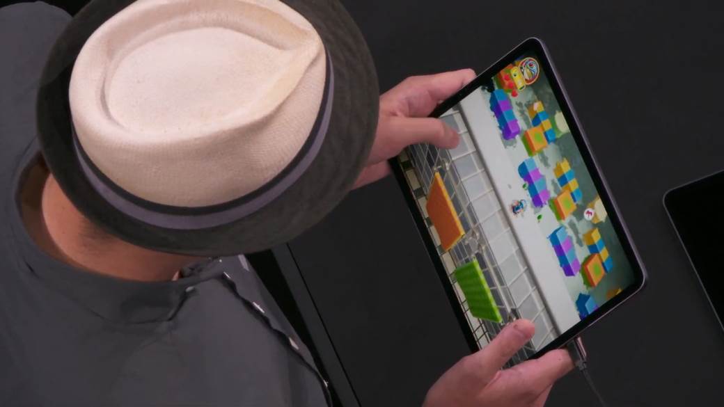 - MONDO / Apple    - MONDO / Apple