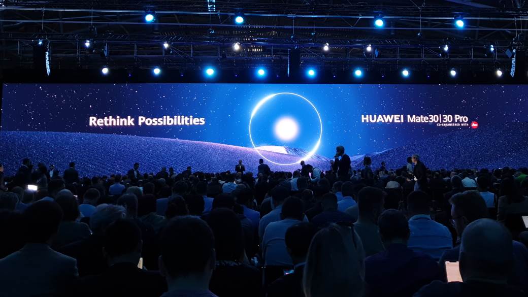   - MONDO / Marko Čavić 