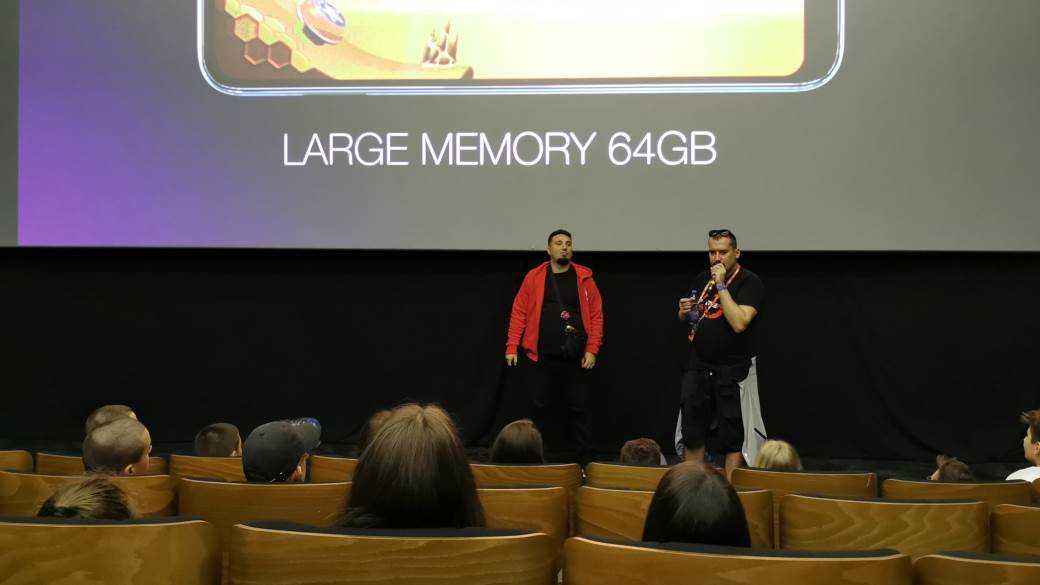   - MONDO / Marko Čavić 