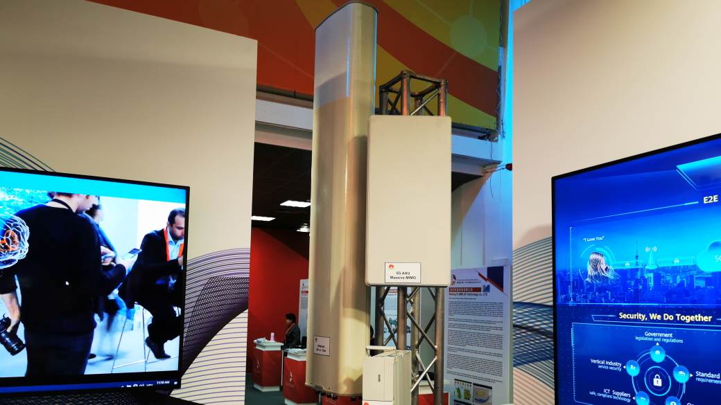   - MONDO / Marko Čavić 