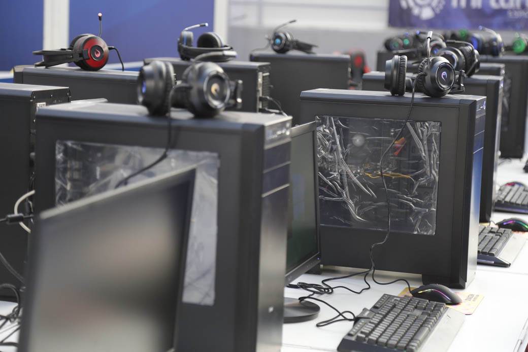   - MONDO/Goran Sivački 