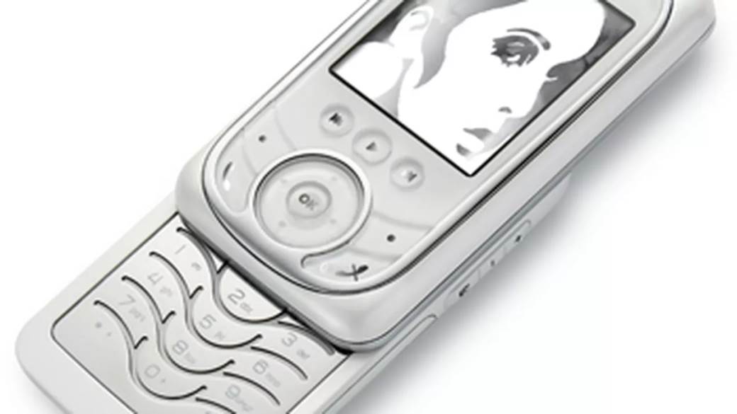  Alcatel Elle Glam Phone 