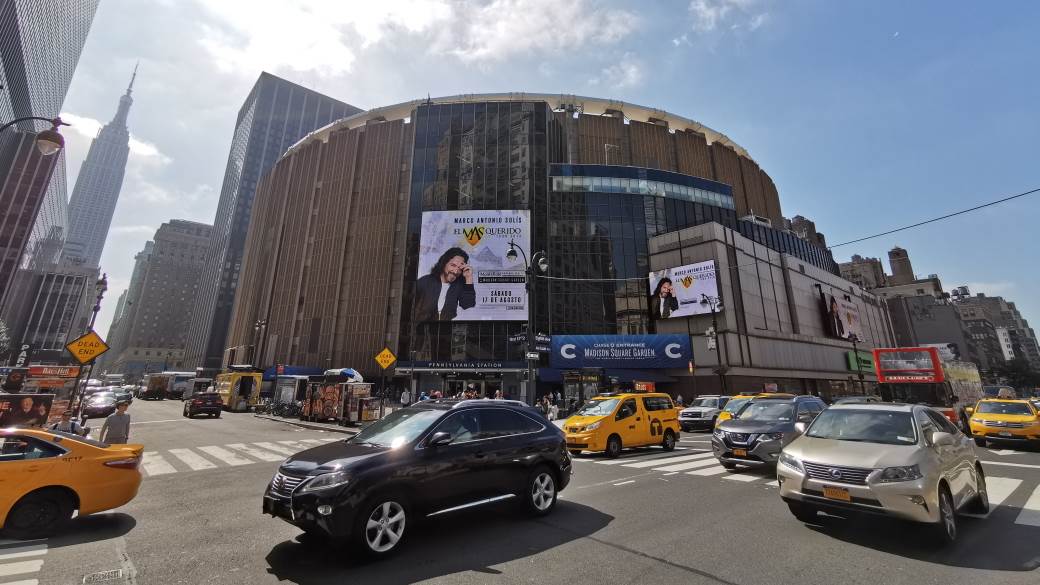 - MONDO / Marko Čavić    - MONDO / Marko Čavić