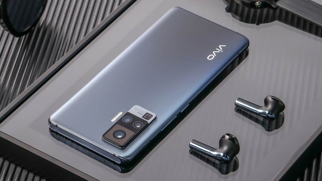 - MONDO / Vivo    - MONDO / Vivo