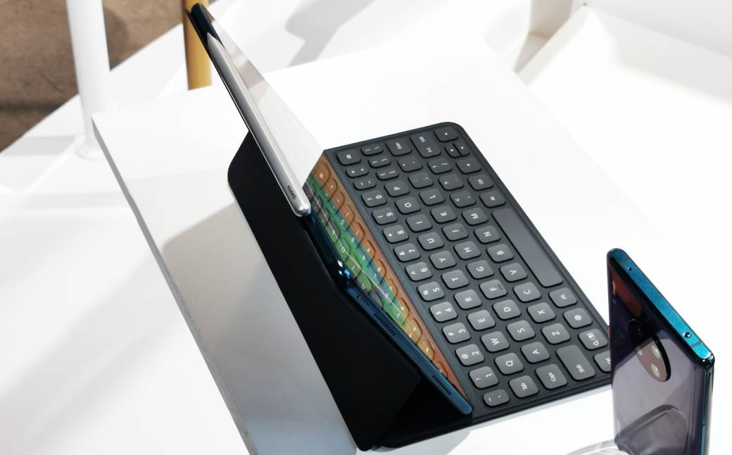   - MONDO / Marko Čavić 