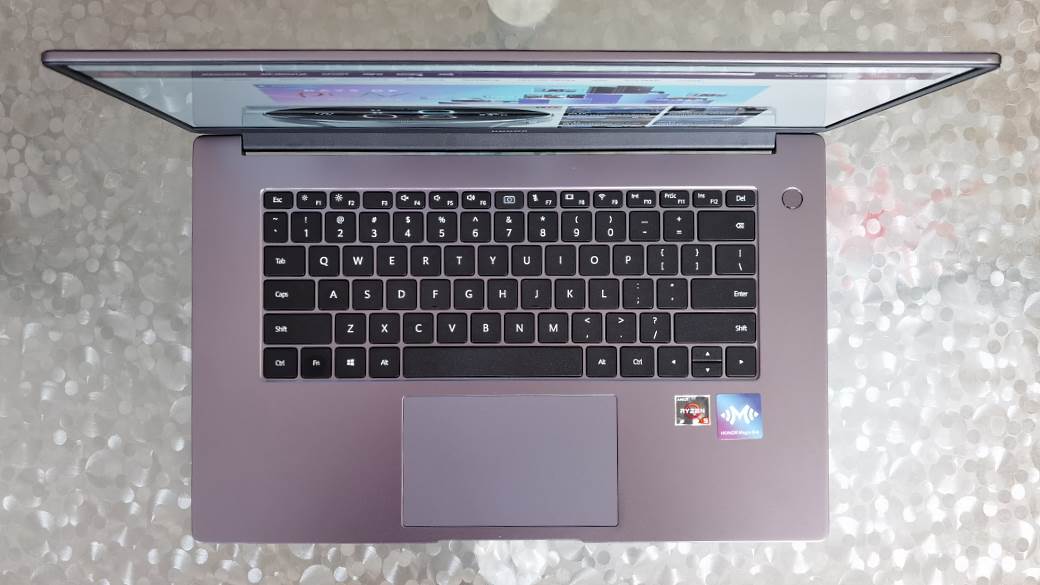   - MONDO / Marko Čavić 