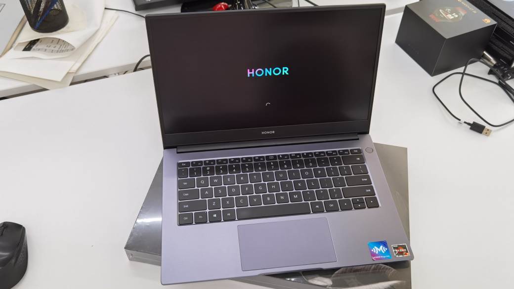   - MONDO / Marko Čavić 