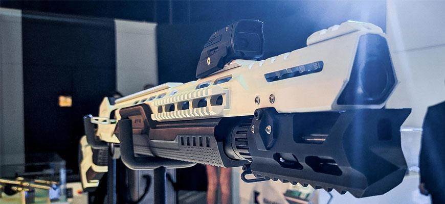   - MONDO / Kalašnjikov 