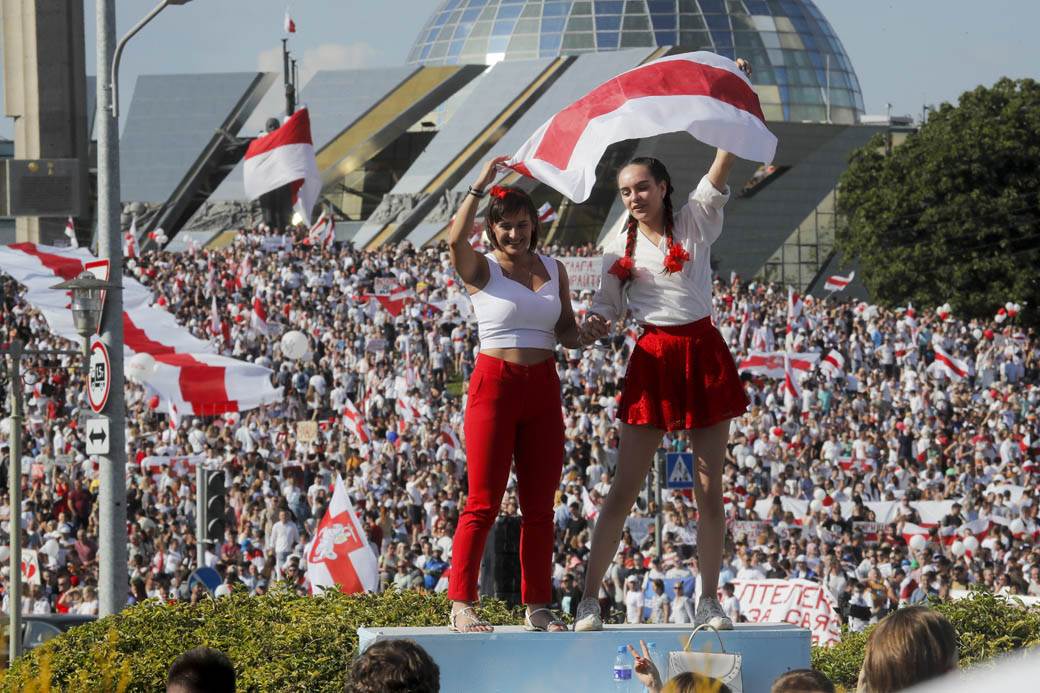   - Tanjug/AP Photo/Dmitri Lovetsky 