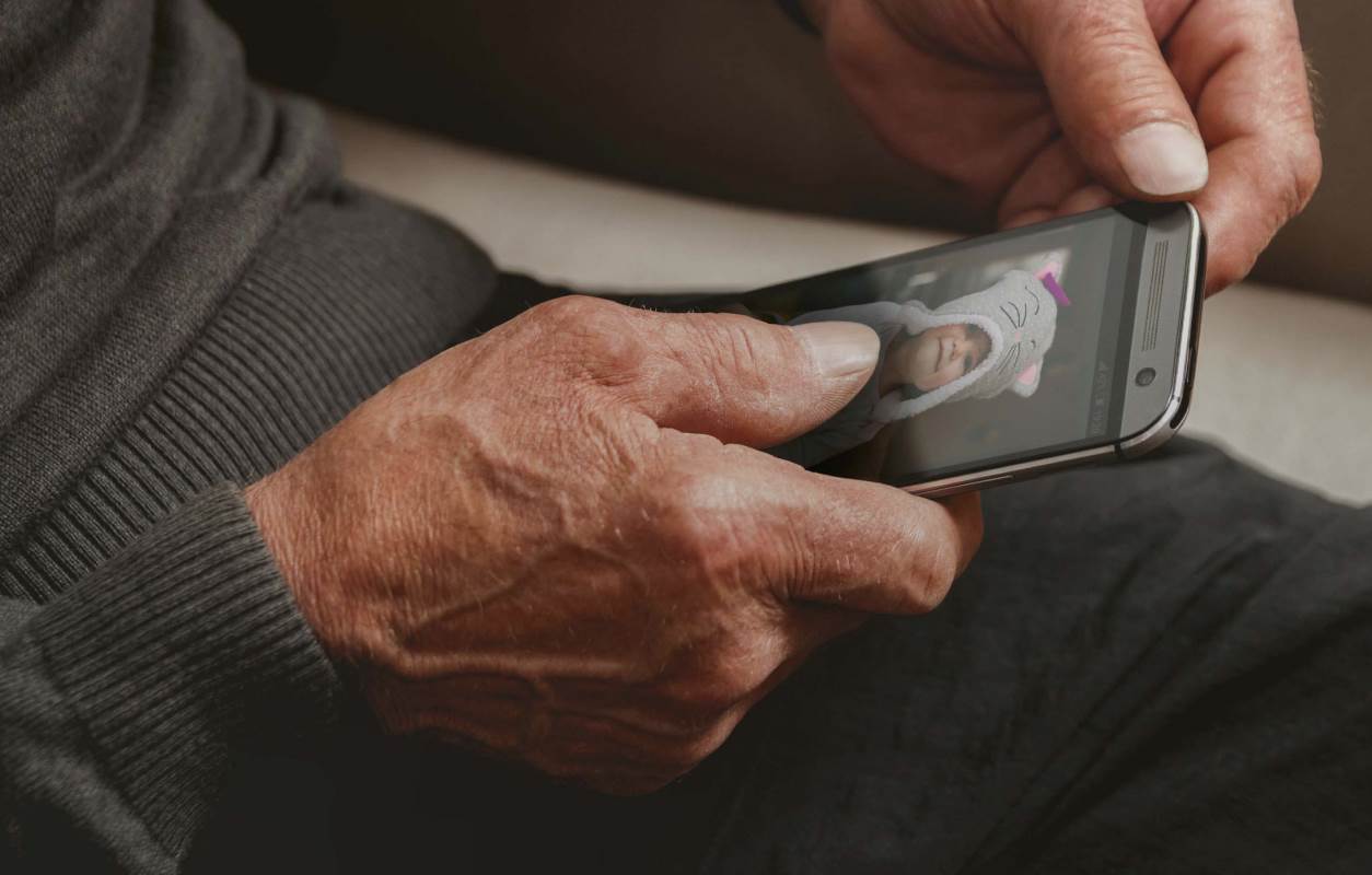   - MONDO / Vip mobile 