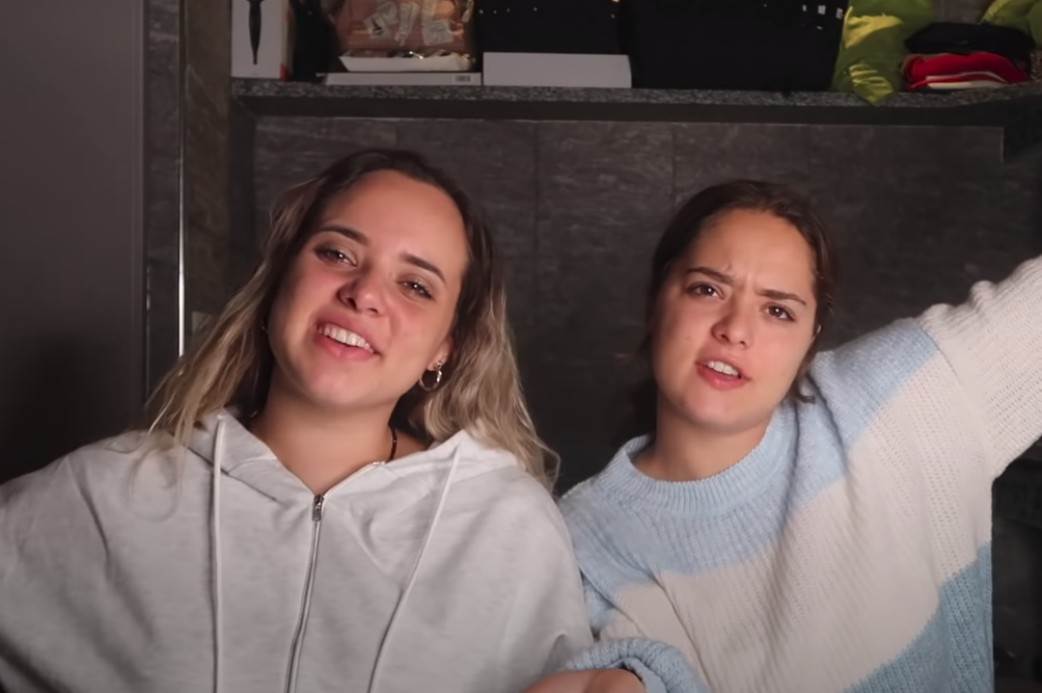   - Mondo / Anđela i Nađa 