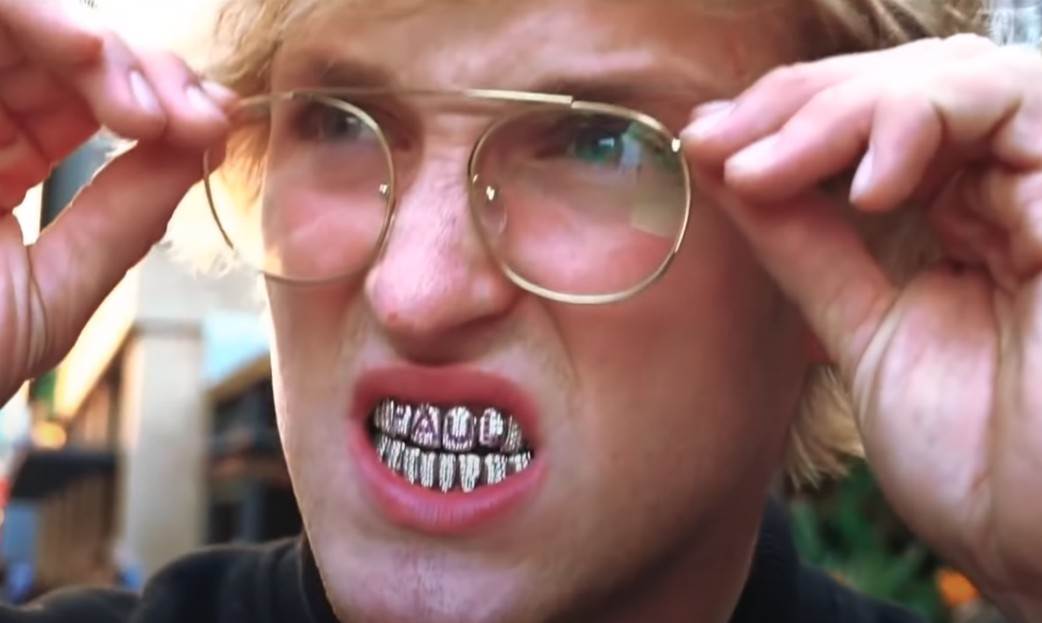   - Mondo / Trend Central 