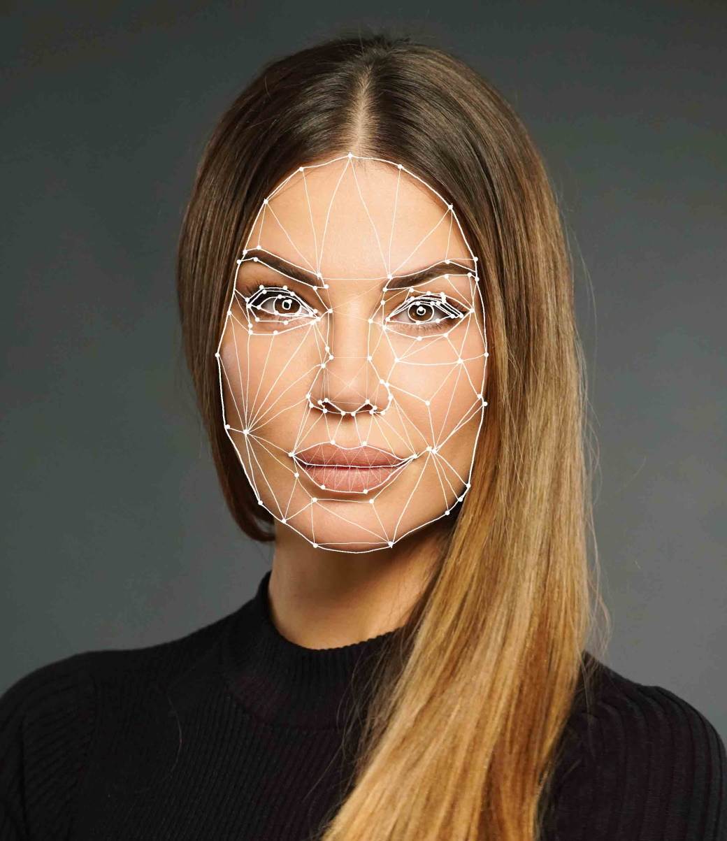   - MONDO / Visa / Nebojša Babić 