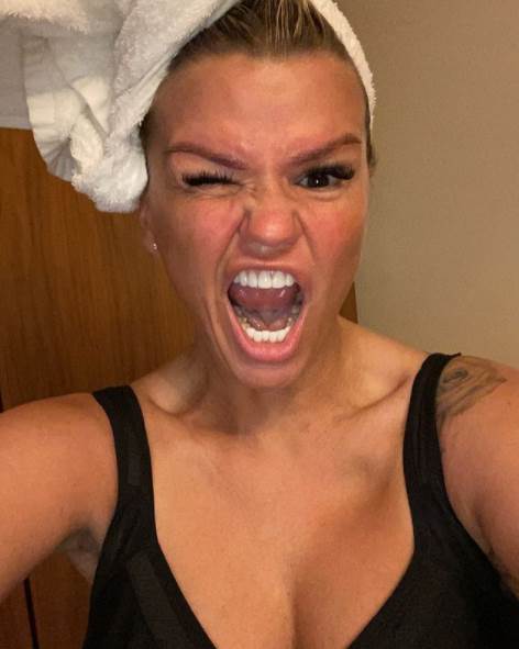   - Instagram / Printscreen/ kerrykatona7 