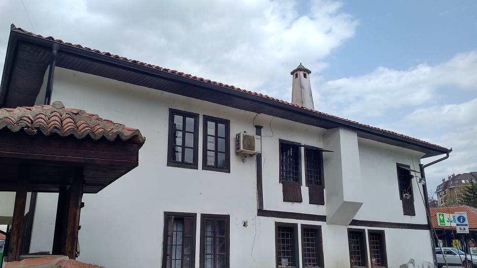   - MONDO/Saša Petrović 