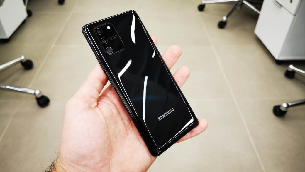 - MONDO / Marko Čavić    - MONDO / Marko Čavić