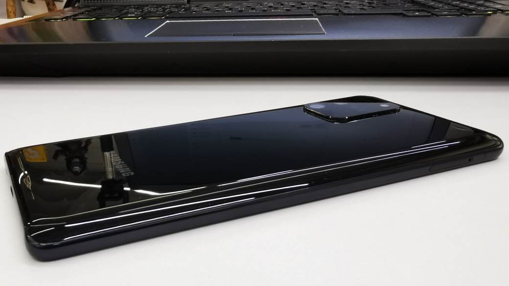   - MONDO / Marko Čavić 