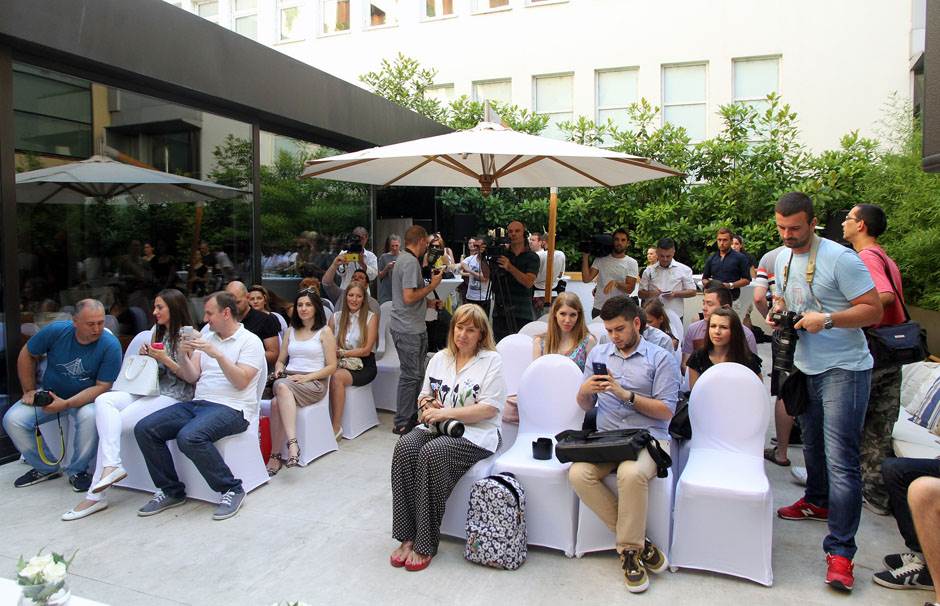   - Mondo/ Goran Sivački 