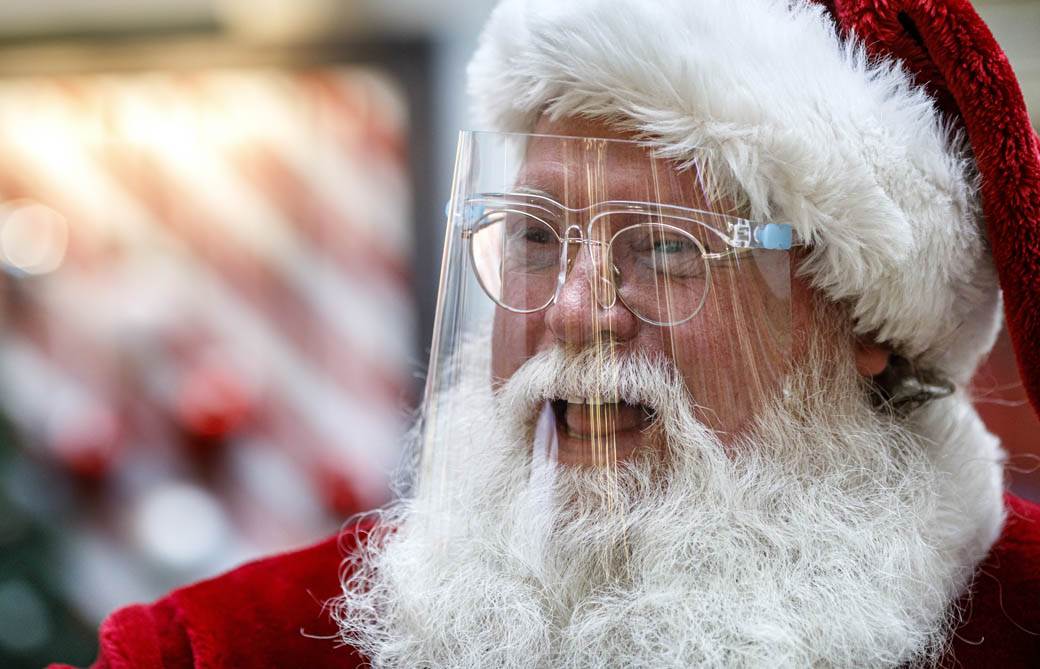   - Tanjug/AP Photo/Dan Gleiter/The Patriot-News 