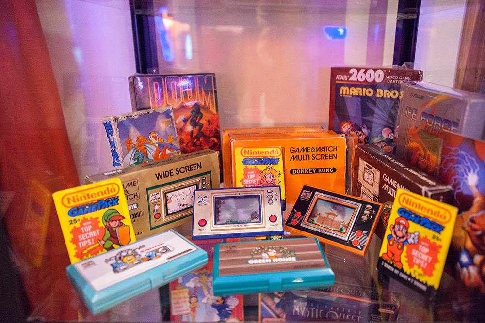   - retro video gaming.com 