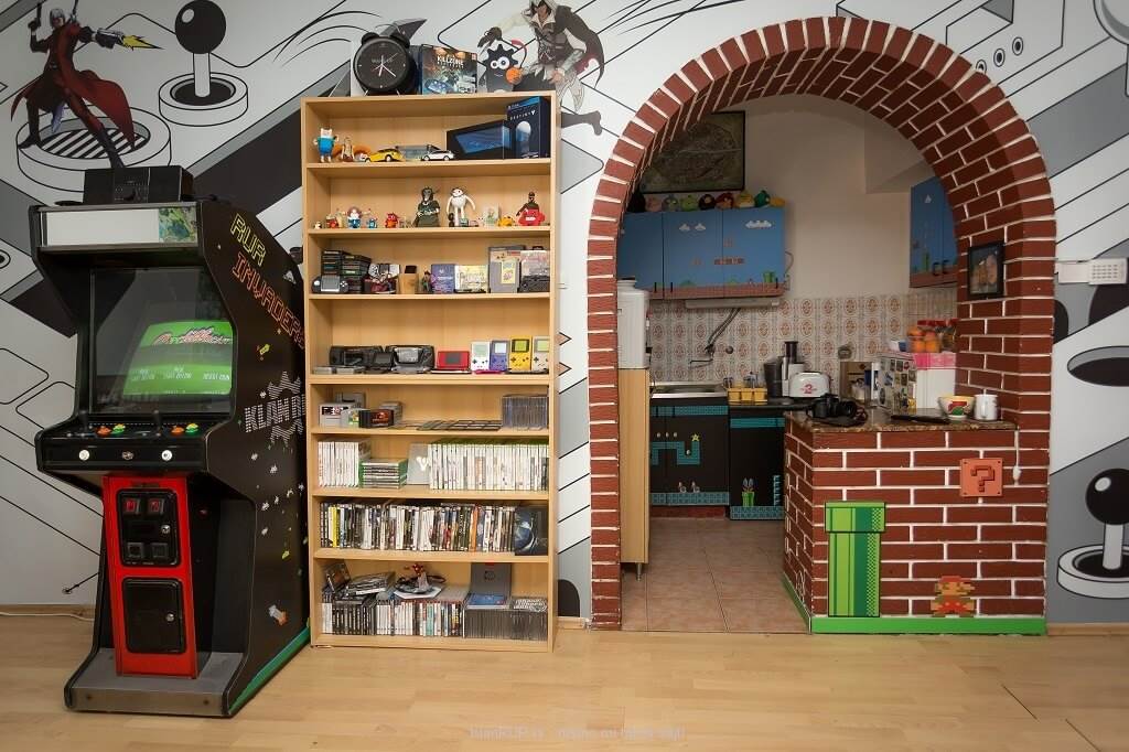 - Klan RUR    - Klan RUR