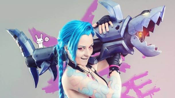   - Promo/League of Legends 