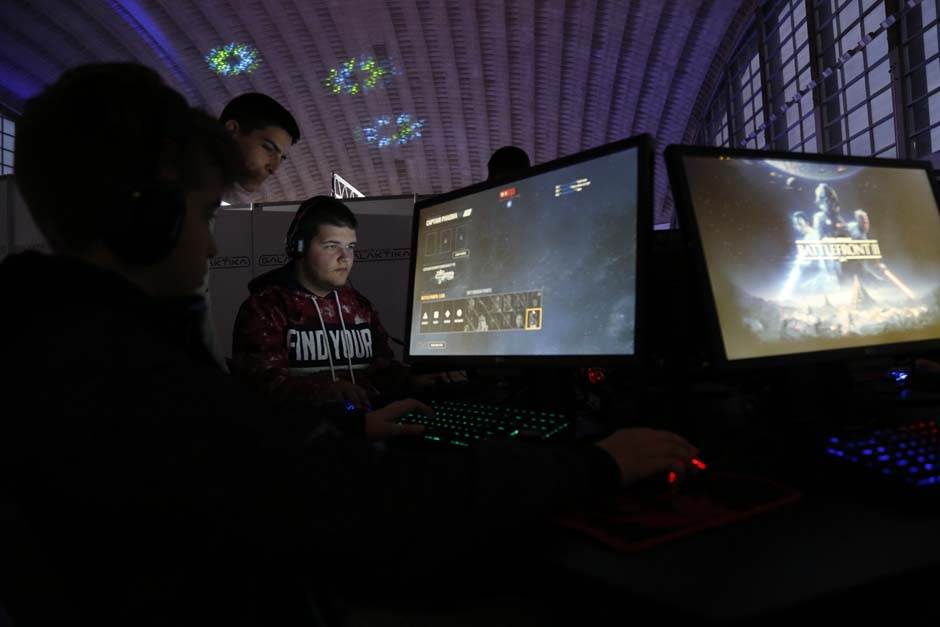   - MONDO/Goran Sivački 