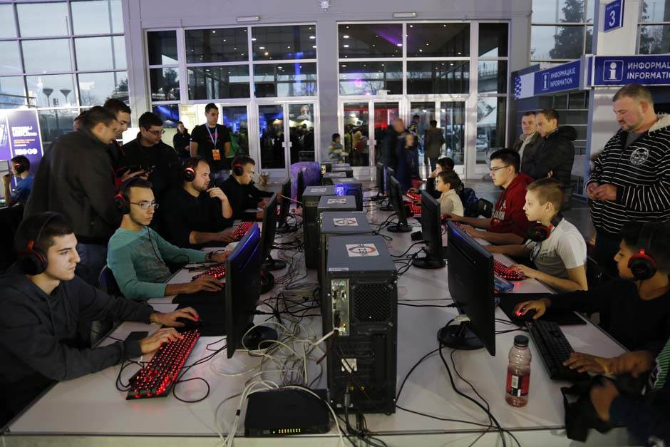   - MONDO/Goran Sivački 