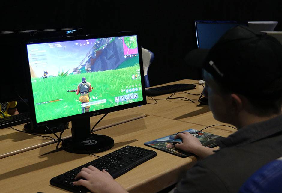   - MONDO/Goran Sivački 