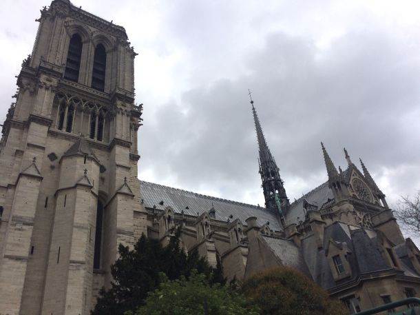   - Mondo/Mihaela Šljukić Bandović 