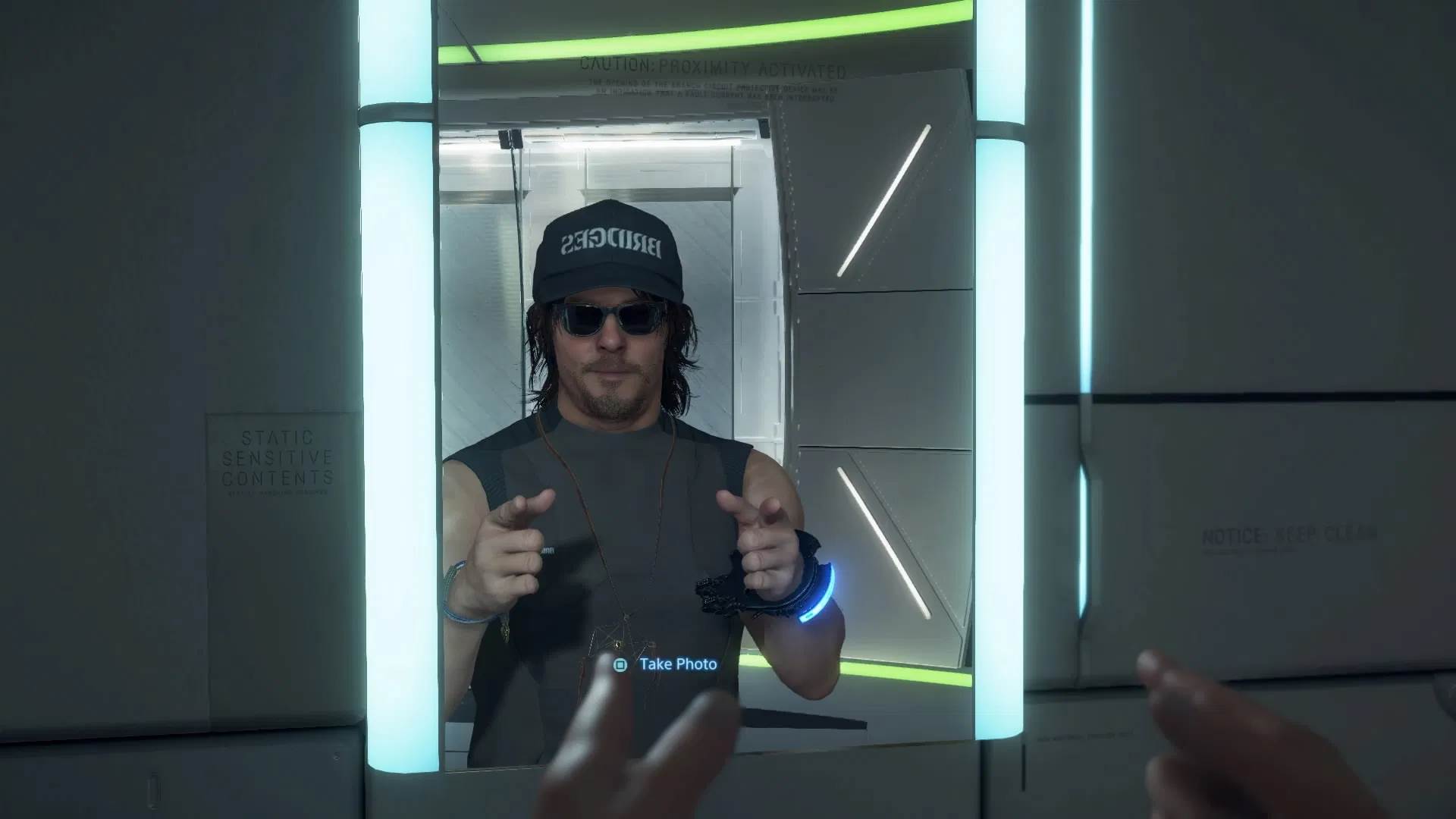   - MONDO / Play! Zine 