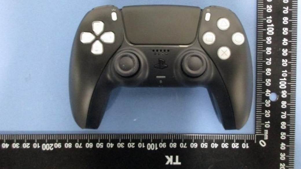   - MONDO / Twitter @_AlexKyaw 