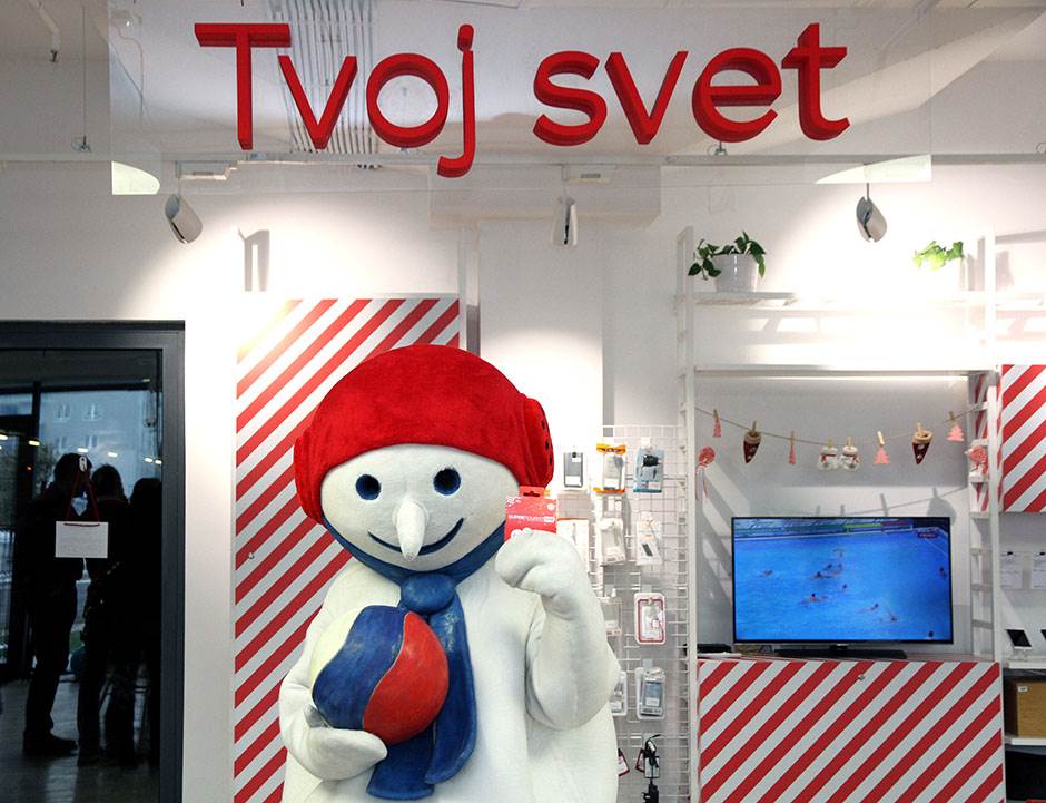   - Mondo/ Goran Sivački 