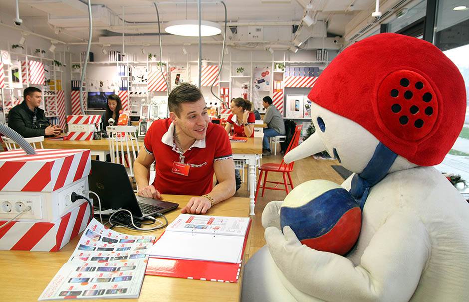   - Mondo/ Goran Sivački 