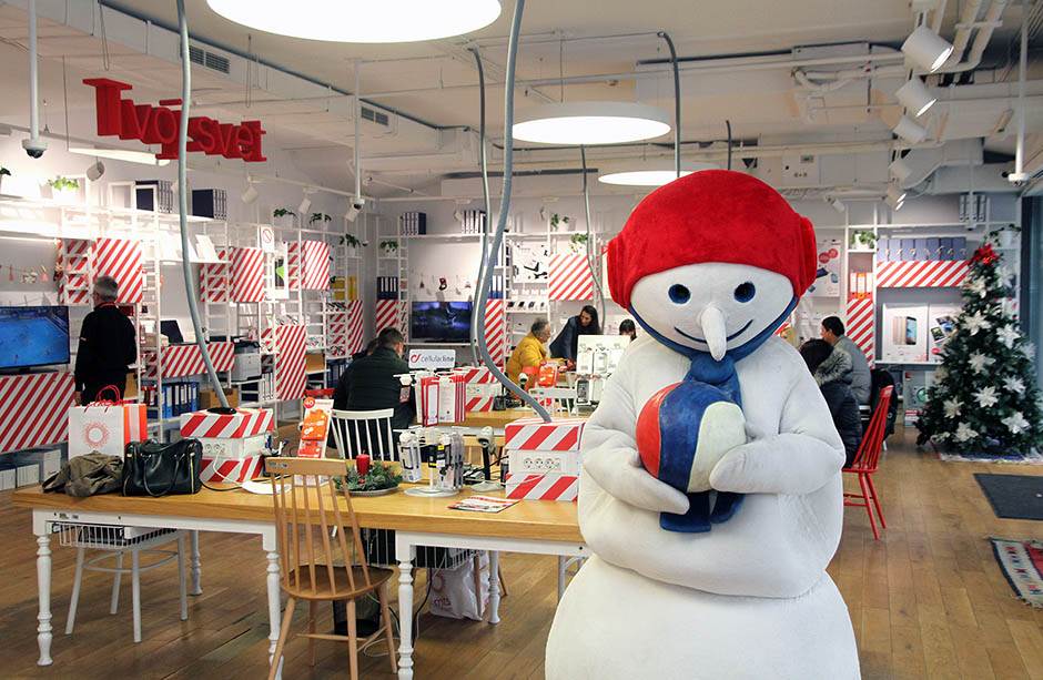   - Mondo/ Goran Sivački 