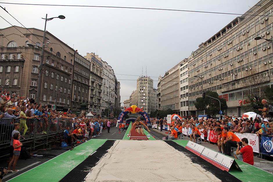   - Mondo/ Goran Sivački 