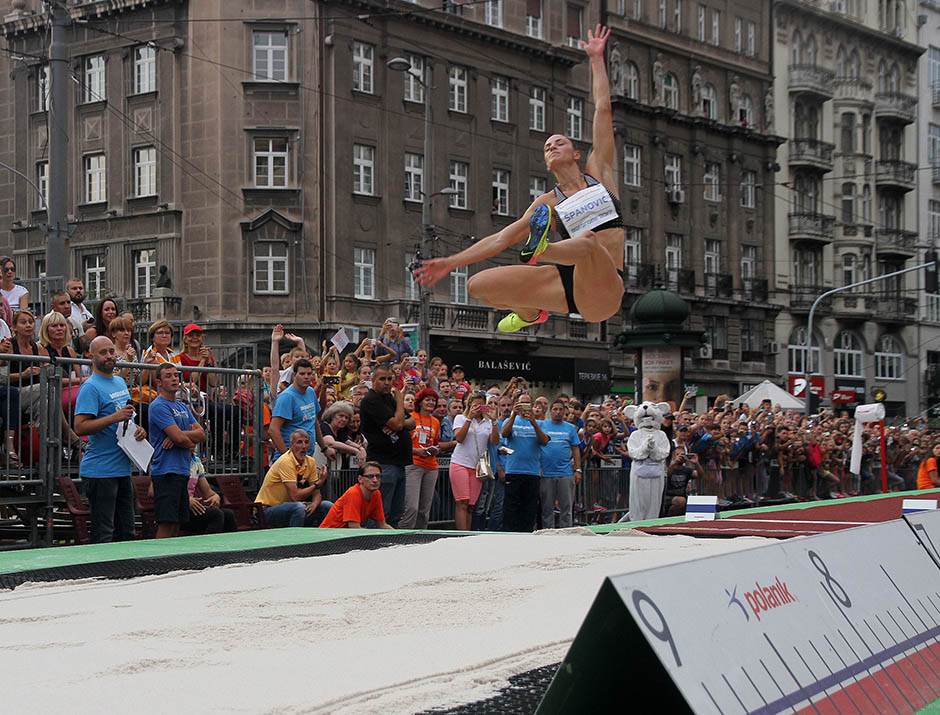   - Mondo/ Goran Sivački 