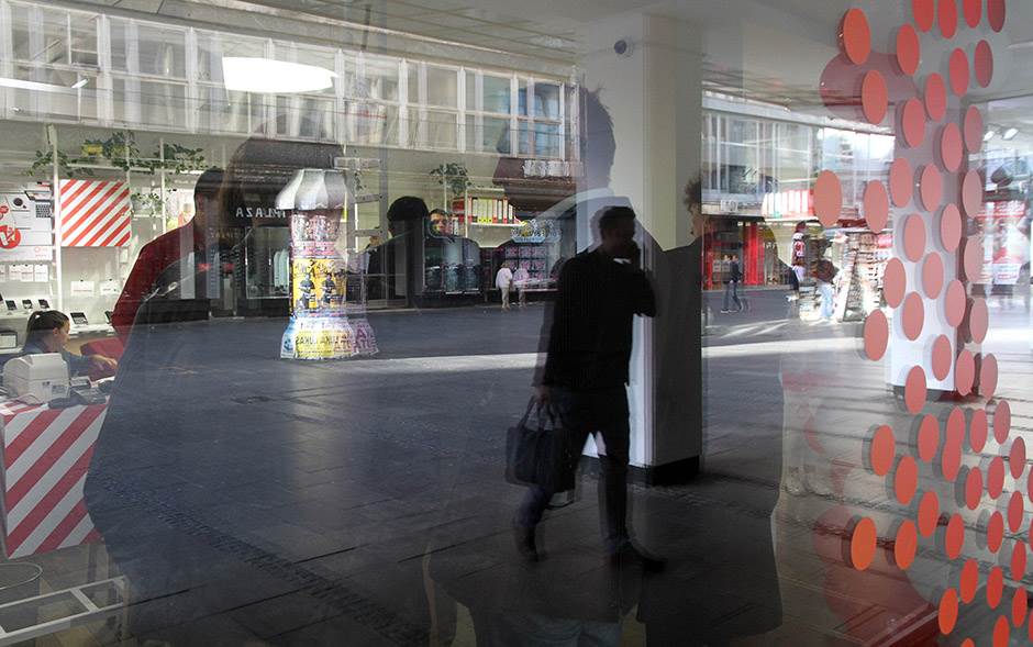   - MONDO/Goran Sivački 