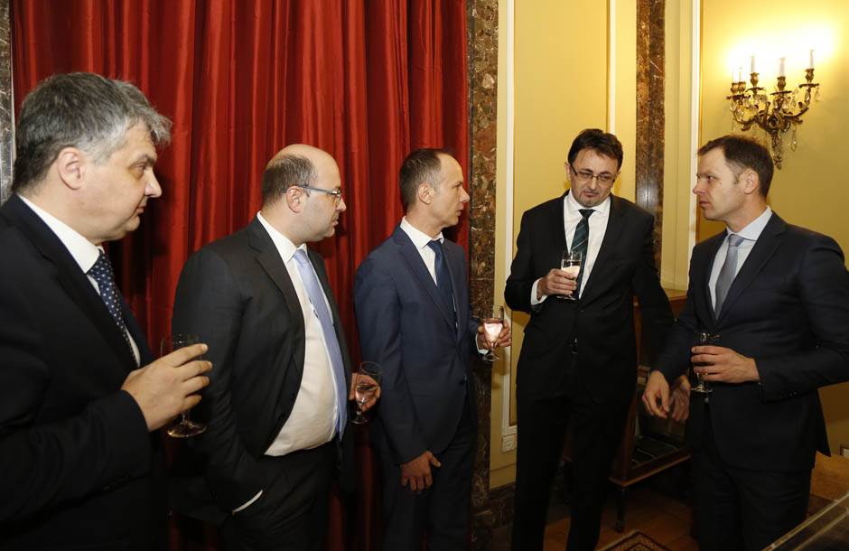   - MONDO/Goran Sivački 