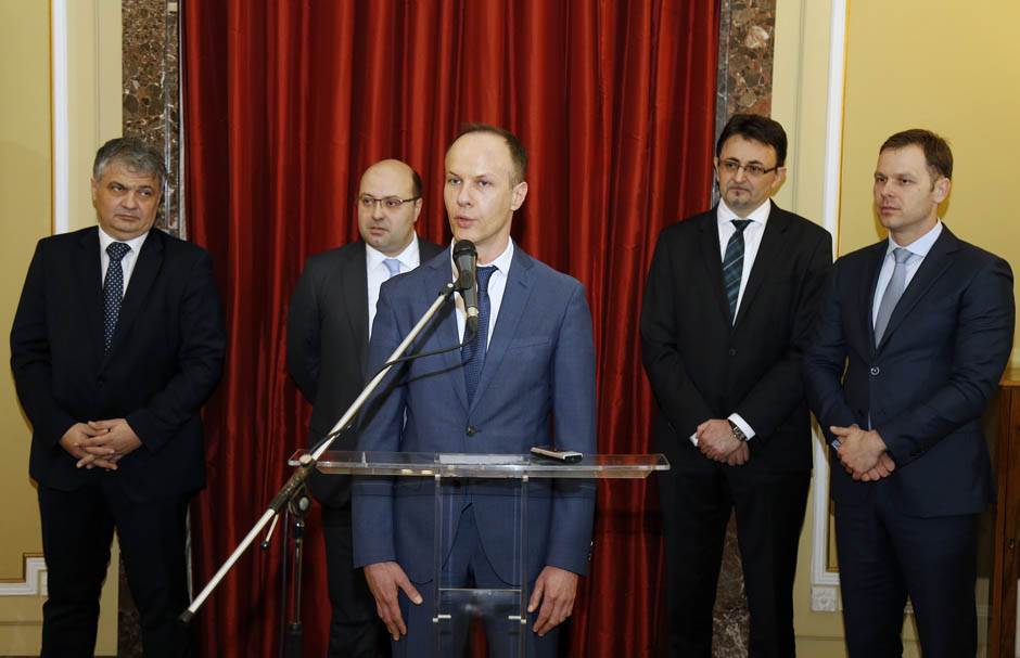   - MONDO/Goran Sivački 